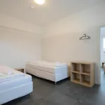 Tolstov - 250m2 Loft With 6 Im Industriegebiet - 20 Min Messe Dus & Old Town Dus アパート