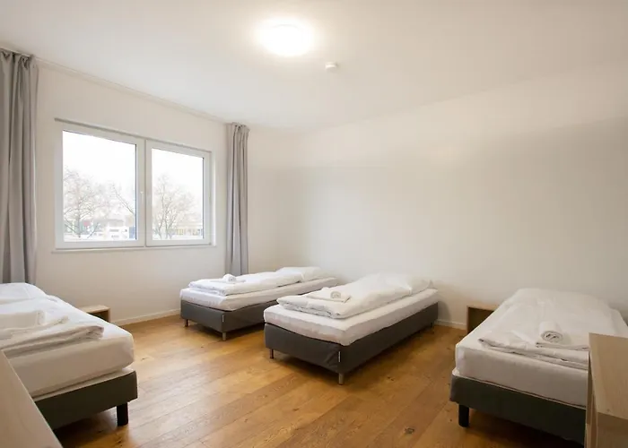 Apartman Tolstov - 250m2 Loft With 6 Im Industriegebiet - 20 Min Messe Dus & Old Town Dus *