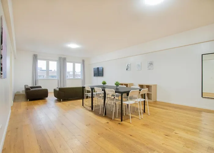 Apartament Tolstov - 250m2 Loft With 6 Im Industriegebiet - 20 Min Messe Dus & Old Town Dus