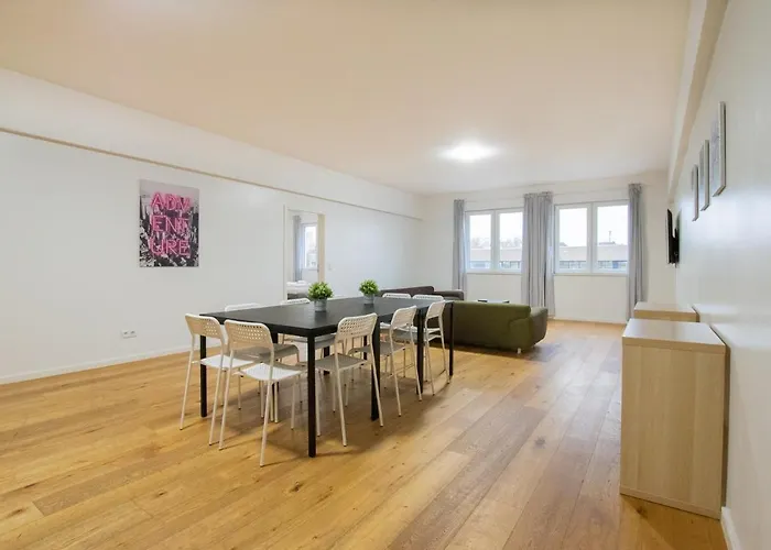 Tolstov - 250m2 Loft With 6 Im Industriegebiet - 20 Min Messe Dus & Old Town Dus Apartman *