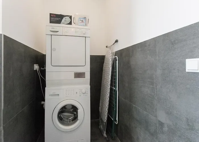 Apartament Tolstov - 250m2 Loft With 6 Im Industriegebiet - 20 Min Messe Dus & Old Town Dus