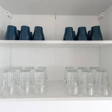 Tolstov - 250m2 Loft With 6 Im Industriegebiet - 20 Min Messe Dus & Old Town Dus